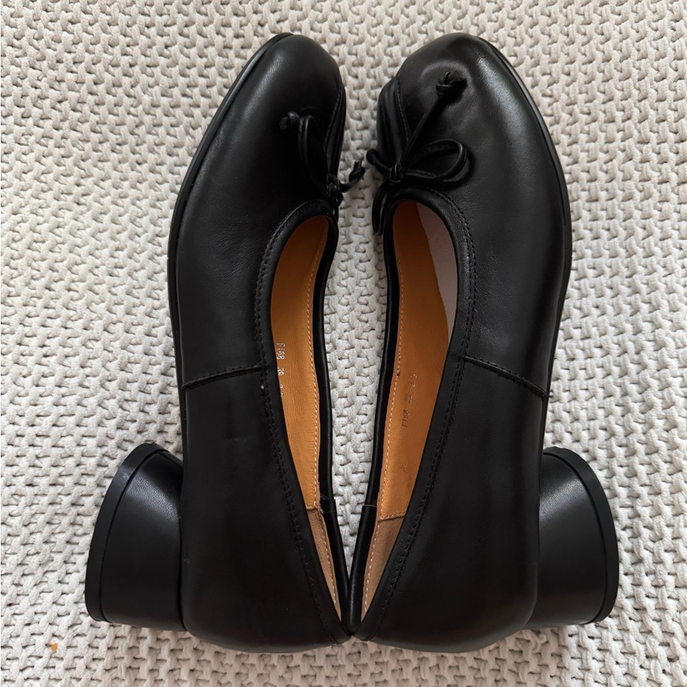 Tabi shoes from Etsy